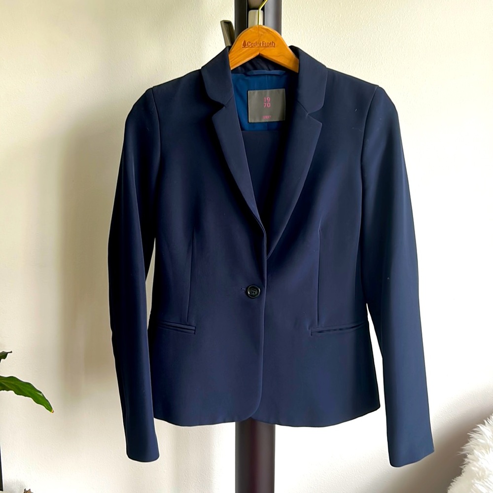 Seventy Venezia blazer and trousers navy costume